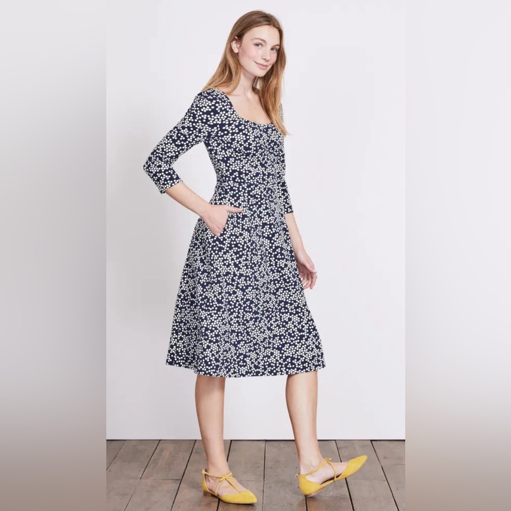 NWOT Boden Julianna Navy Blossom Spot Ponte Dress Size 6